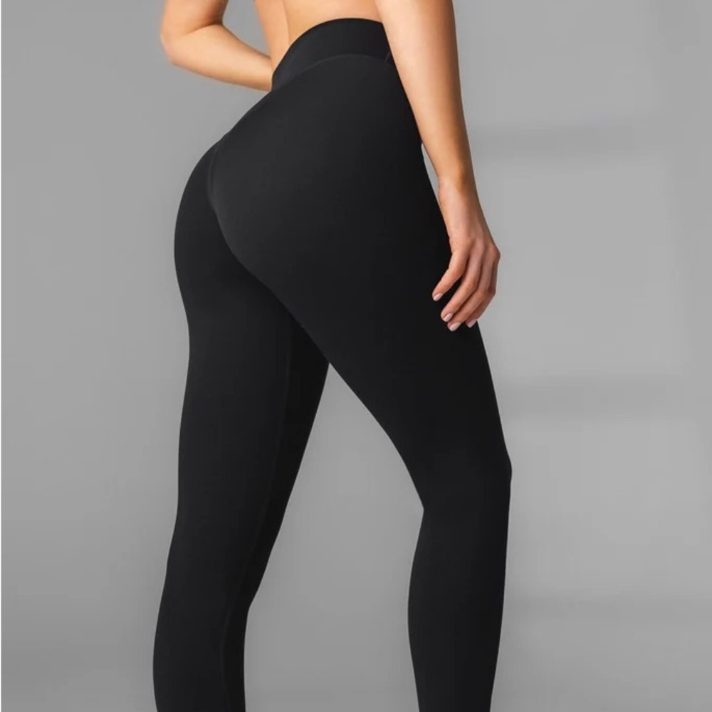 Vitality Cloud Pant I - Black - Size S